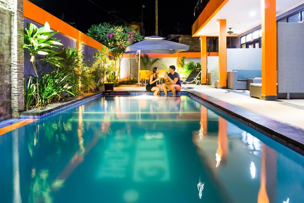 Tropica Gili Total Body Fit - Free Access Gym And Coworking Space Gili Trawangan Exterior foto